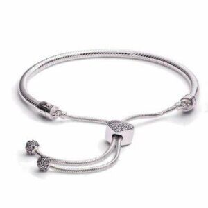 NWT Pandora Moments Snake Chain Slider Bracelet (599652C01-2) Pave Heart slider